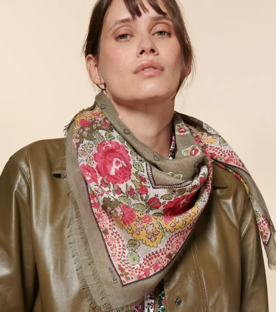 Femme Souleiado Toute La Collection | Foulards | Carré laine et soie GROSSE ROSE 90 x 90 cm