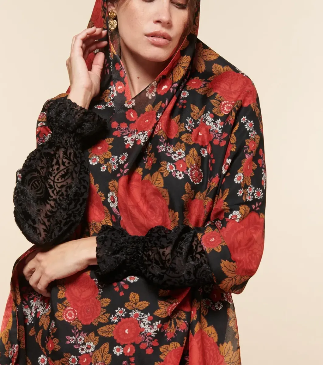Femme Souleiado Étole | Toute La Collection | Etole soie ROULOTTE noir rouge 70 x 200 cm